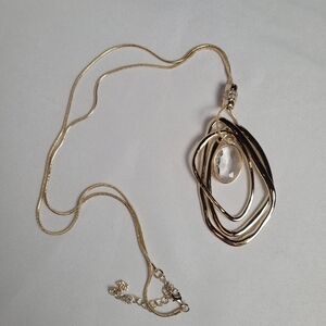 NWOT Premier Designs Gold Tone Geometric Pendant Long Necklace